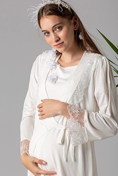 ByLohusa Effortt Ecru Maternity Nightgown Set with Dressing Gown