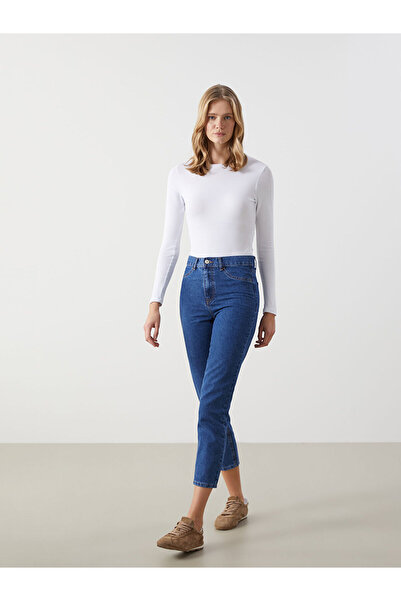 LC Waikiki بنطلون جينز نسائي من Mom Fit
