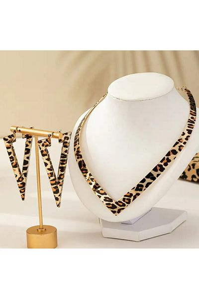TAKİŞKO Leopard Necklace Earring Set
