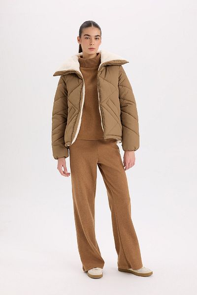 DeFacto Quilted Puffer Coat with Faux Fur - Windproof with Pockets A0756Ax24Wn