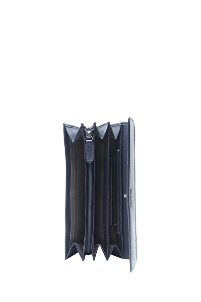 Esquire Paralı VIKTORIA