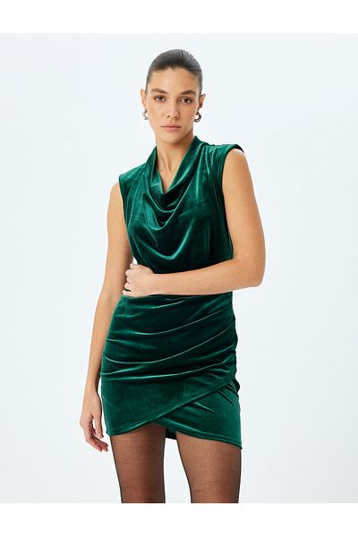 Koton Drapiertes Slim-Fit-Minikleid aus Samt mit Ausschnitt und Ausschnitt
