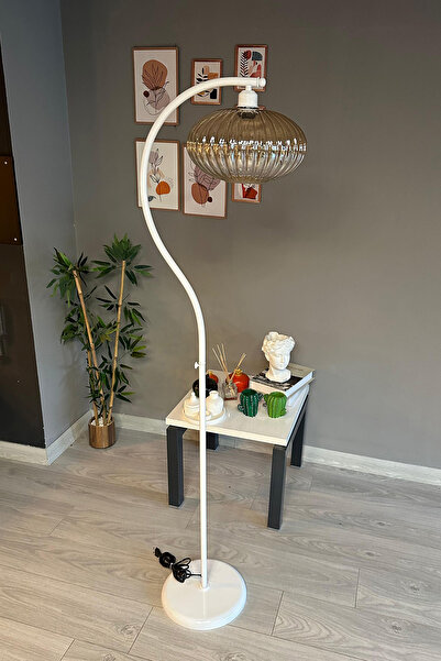 Bamyum Beyaz Gövde Bal Rengi Cam Lambader Modern Dekoratif Metal Oturma Odası Çalışma Odası Zemin Lambası