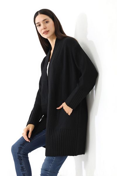 Devinka Women's Oversize Wide Fit Soft Textured Pocket Knitwear Cardigan