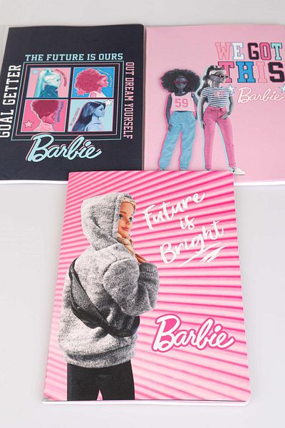 Barbie Caiet cu linii de 60 de coli A4 cu licență cu Dekomus