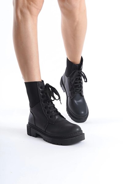 EFW Bellance Kadın Lastikli Postal Bot Tırtıklı Taban Bağcıklı  Siyah