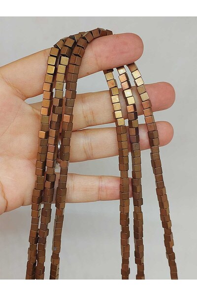 Yasamtohumu 4mm kocka od hematitnog kamena u obliku kocke - 54634