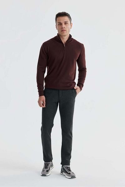 Jakamen Πλεκτό πουλόβερ με φερμουάρ μπορντό Slim Fit