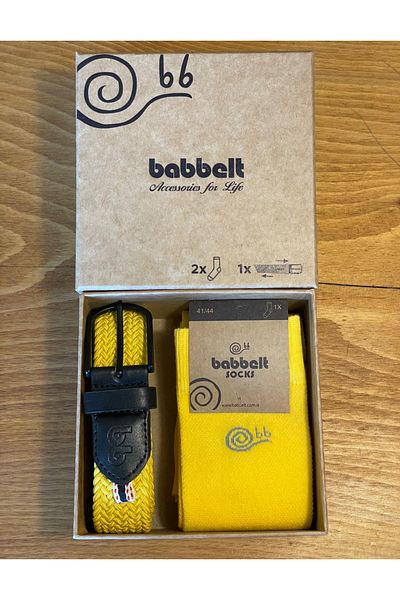 babbelt Цветна подаръчна кутия с колан и чорапи