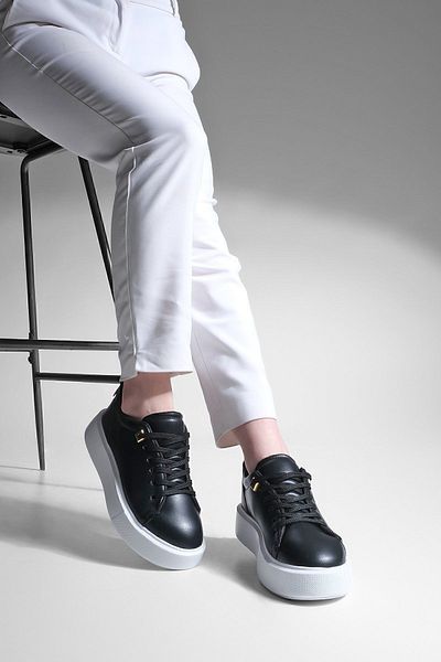 Marjin Damen Sneakers Dicke Sohle Gold Schnalle Detailliert Schnürschuhe Sportschuhe Rofke Schwarz