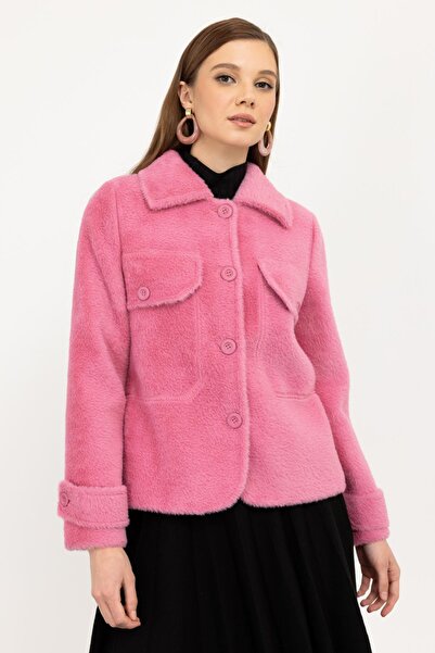 Ekol Önü Düğmeli Peluş Mont