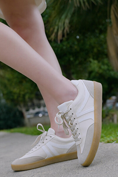 Marjin Dámské tenisky Šněrovací sportovní obuv s plochou podrážkou Tiyone Béžová