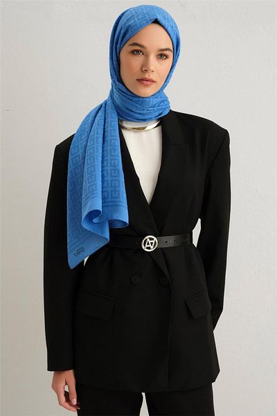 Armine Sapphire Trend Shawl 2 - 241828 241834   Model