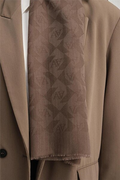 Armine Wool Shawl 1000 2 09 Model