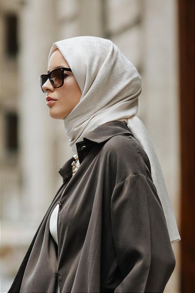 Armine Logo Formel Shawl 10