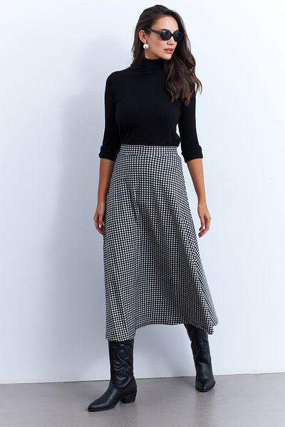Cool & Modest Fekete-Ecru mintás női A-vonalú szoknya MLON3007