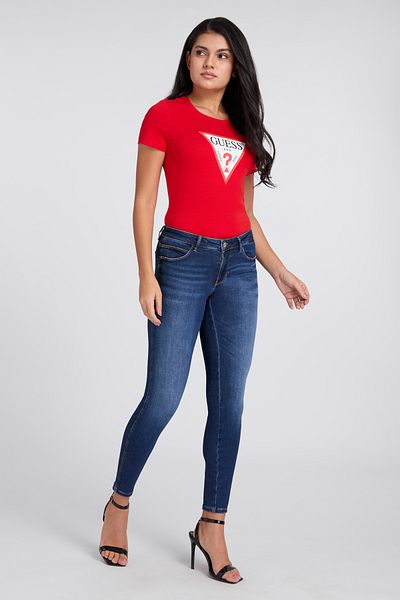 Guess Curve X - lehká a stylově střižená tenisová raketa