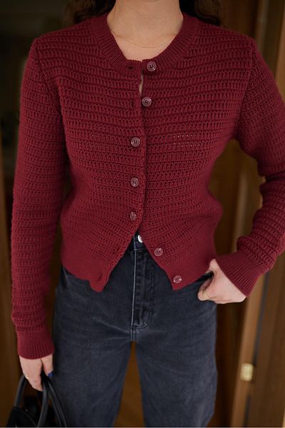 Askı Nişantaşı Burgundy Bone Button Detaillierte Strickjacke Basic