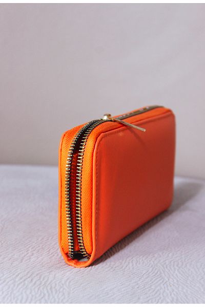 Begece Stylish Orange Wallet Accessory with Zippered Snowflake Coin Compartment