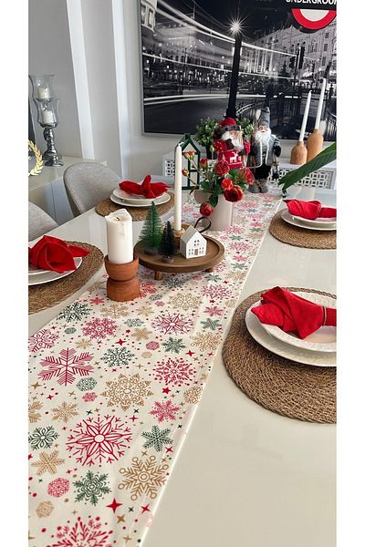 Decamor home New Year Themed Ecru Red Runner Christmas Table Christmas Runner