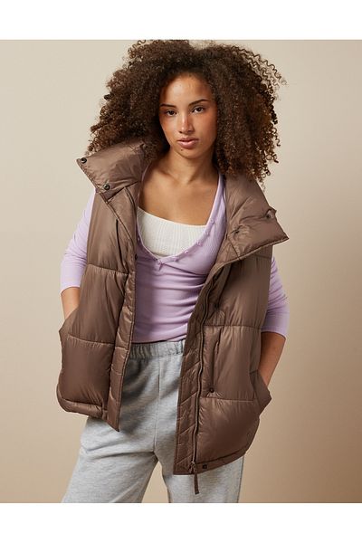 AMERICAN EAGLE AE Oversized Puffer Vest