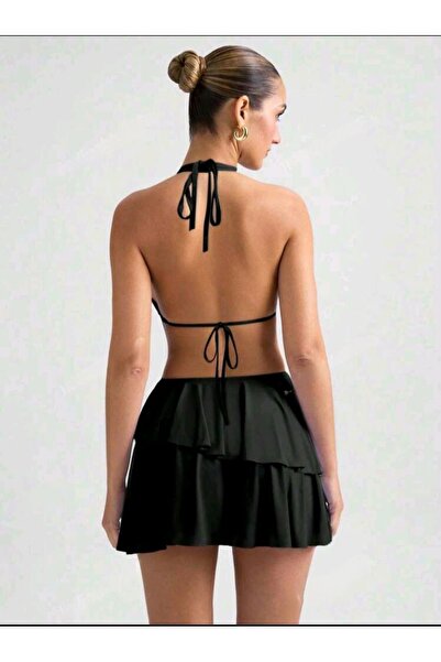 Lacis Boyundan Bağlamalı Göğüs ve Sırt Dekolteli Kloş Etekli Elbise