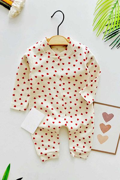 dinamik çocuk Small Heart Printed Stretchy Cotton Romper for Baby Girl - 1-3-6 Months