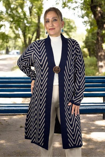 yagmurberen China Patterned Broch Detailed Long Sleeve Shal Collar Large Size Knitting Cardigan
