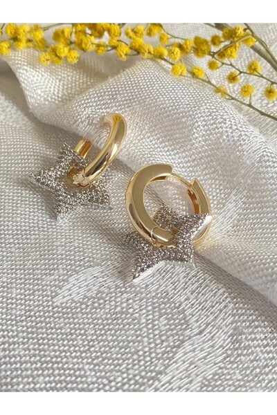 Meyras Touch Gizar Aks. Gold Halkada Zirkon Kaplı Yıldız Küpe