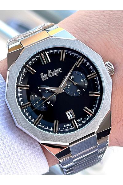 Lee Cooper 5 Atm Water Resistant Men's Wristwatch - Steel Band with Internal Functions Active Vs.Blkt.0017