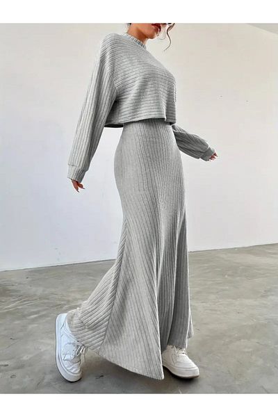 Viyamo Long Sleeve Semi Turtleneck - Round Neck Camisole E