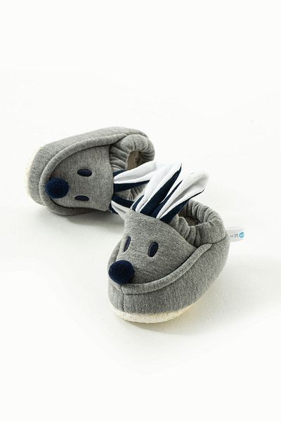 yummy kids Comfortable Baby Booties with Anti-Slip Sole and Elastic Rabbit Figure