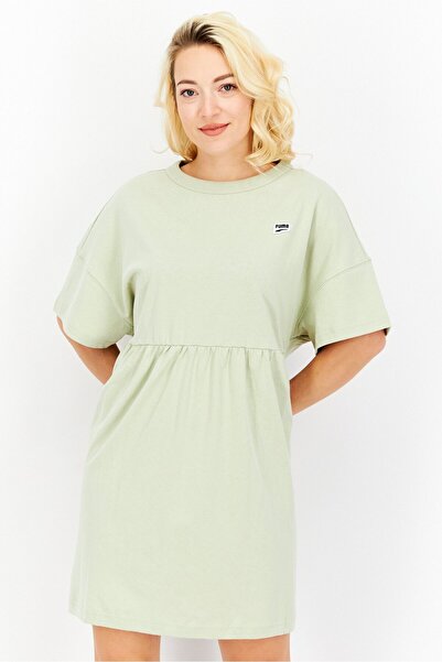 Puma فستان تدريبي رياضي بأكمام قصيرة للنساء، لون أخضر فاتح