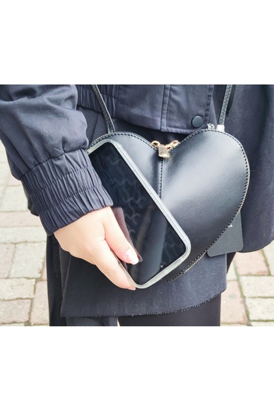 valentina victoria VALVİC HAKİKİ DERİ  KALP ŞEKLİNDE YENİ NESİL CEP TELEFON S...