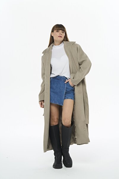 Safe Tasarım Kadın Kemerli Oversize Yırtmaçlı Kaşe Kaban