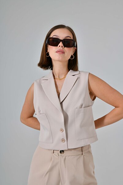 Saade Stone Pocket Detailed Vest