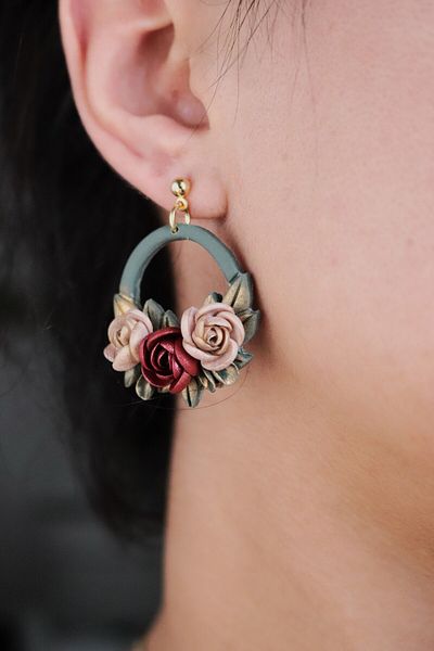 Gizy Store Polymer Clay Pearlescent Rose Flower Design Earrings