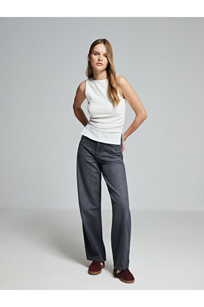 LC Waikiki Ecru Crew Neck Textured Women's Athlete