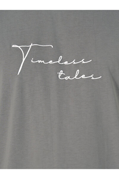 Styli Cotton Rich Oversized Embroidered Timeless Tales T-Shirt