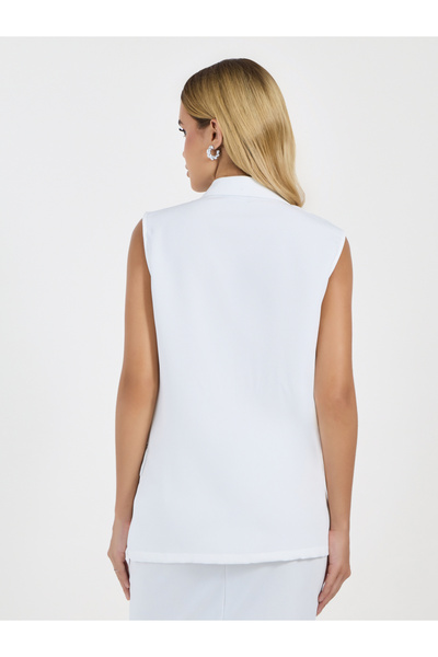 Styli Solid Sleeveless Notch Label Collar Blazer with Wrap Details