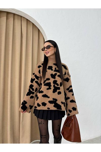 İLKCET MODA Плетена пуловер с широк ръкав и леопардов десен