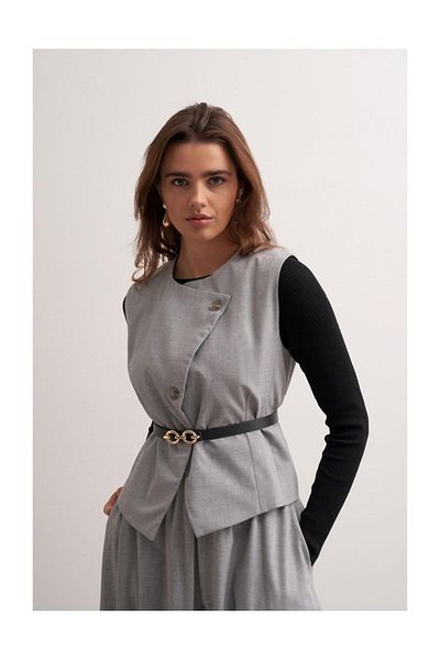 FUSHYA Cross Cut Belted Vest Set