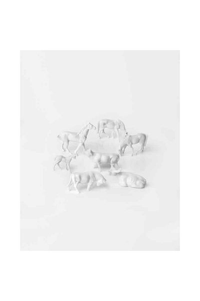 Eshel Model White Pets--1/100--3 Pieces
