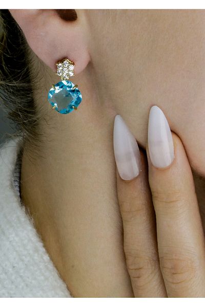 Store Gold Earrings with Blue Drop Stones