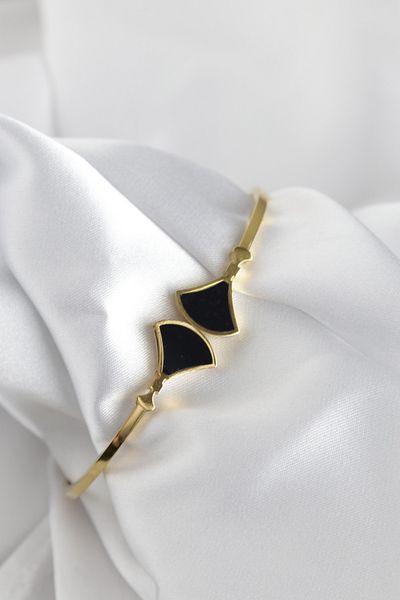 Store Black Zircon Stone Detail Steel Gold Bracelet