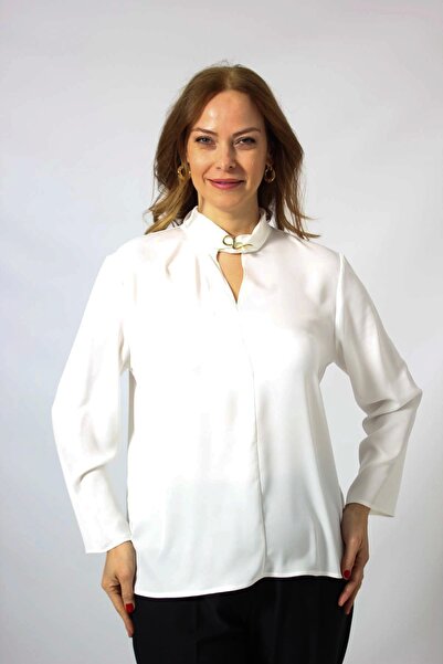 Moda Berray 3224 EKRU YAKASI BROŞLU UZUN KOLLU İPEK SATEN ŞIK BÜYÜK BEDEN BLUZ