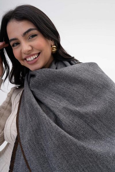 FENZA SCARF Eșarfă de iarnă cu model din amestec de lână-acrilic Kelvin Stripe