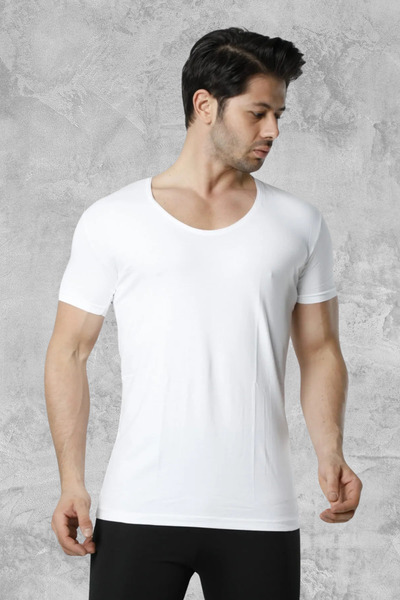 Eritqaa Title: "Men's Basic T-Shirt – Casual Combinations Avoidance
