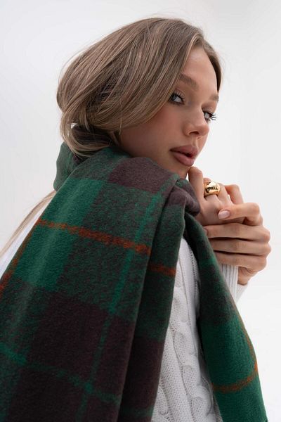 FENZA SCARF ADELA STRIPED SQUARE MODEL LANA-AKRILIC MIXTĂ BĂRĂ CU MODEL