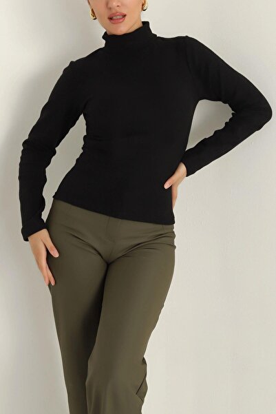 Mossta Turtleneck Blouse - Black